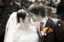 newlyweds4b1669f7d50b3.jpg
